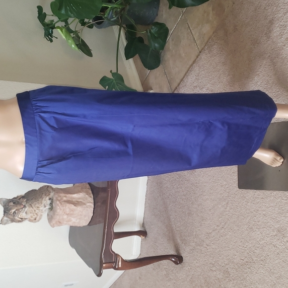 Talbots Dresses & Skirts - NWT Talbots 6p piercing blue satin maxi party skirt with pockets